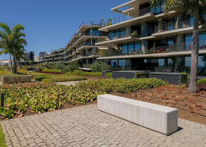 Savoy Monumentalis Ocean View By Lm & Ac Signature *