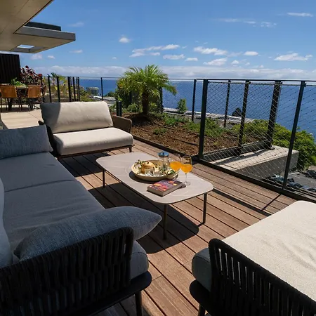 Savoy Monumentalis Ocean View By Lm & Ac Signature * Funchal (Madeira)