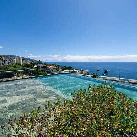 Savoy Monumentalis Ocean View By Lm & Ac Signature Funchal (Madeira)